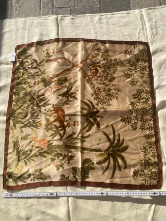 NEU Foulard, Schal, Bandana, Seide 100%, 63x63cm, Palme