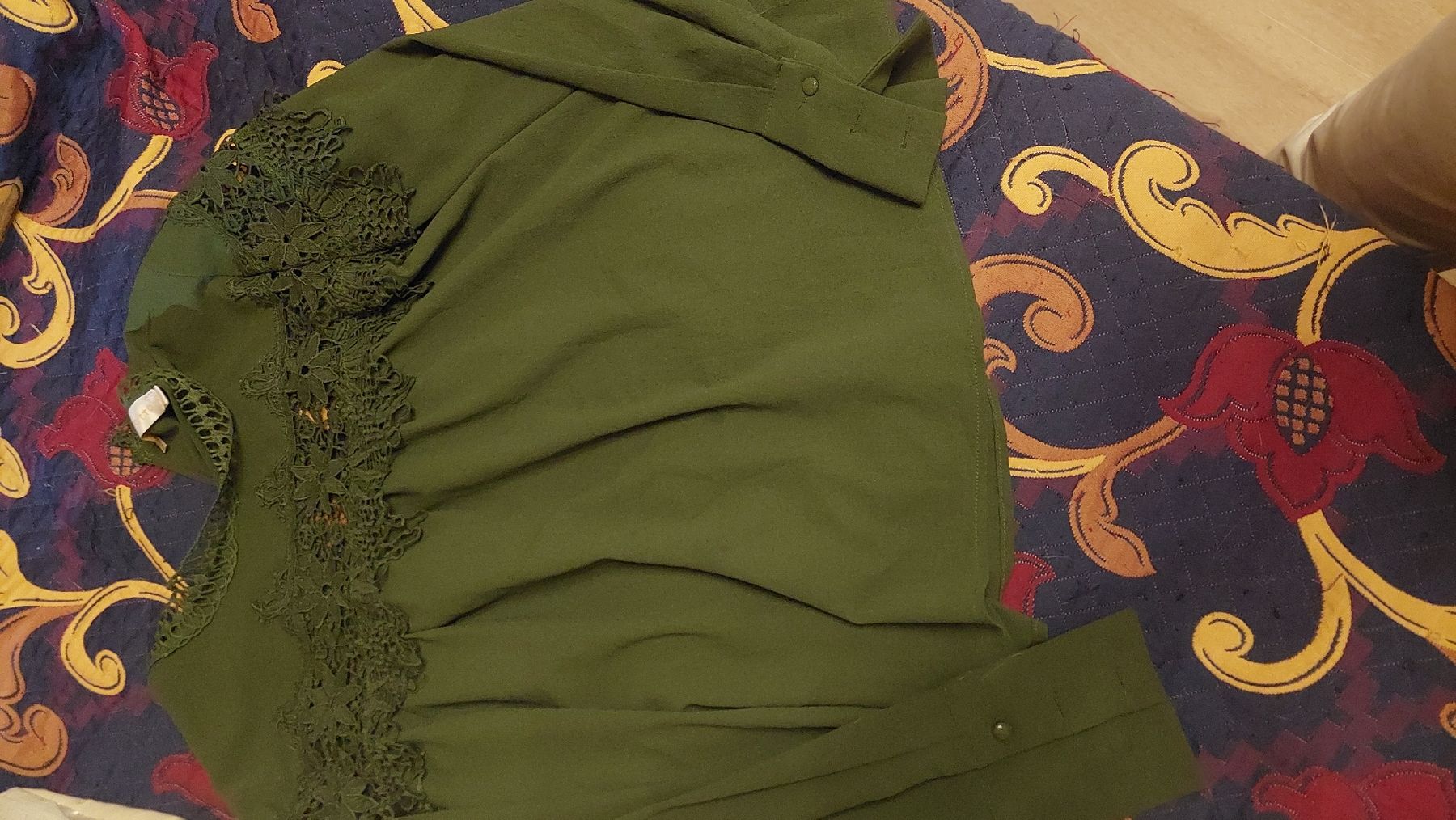 Camicette: Bluse gr.M,wunderschöne Design aus Italien. – Nuovo (secondo la descrizione) da Basel venduto da O-MEGA 5