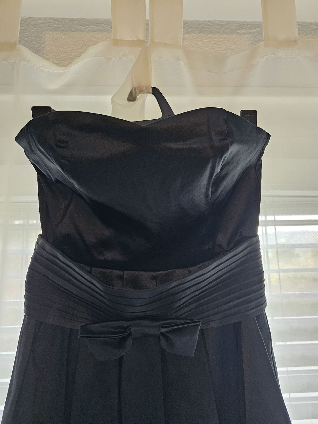 Vestiti: Robe de soirée noire – Nuovo (secondo la descrizione) da HENNIEZ venduto da mjm_vp6n 2