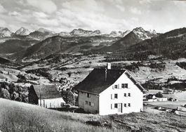NEU ST. JOHANN Jugendhaus Im Peter - Blick auf Churfirsten