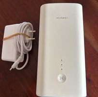 Huawei 5G Mobile WiFi Router CPE Pro 2 (H122-373)