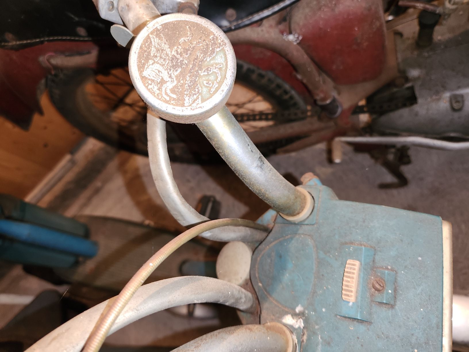 Peugeot Ciclomotori: Peugeot 101 Mofa Moped Oldtimer Töffli Scheunenfund – Difettoso da Stein AG venduto da Metaluna 2