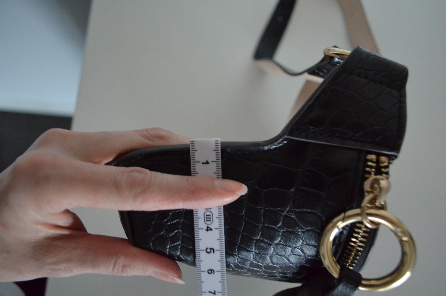 H&M Borse da donna: Bauchtausche – Usato da Locarno venduto da DarjaRonco 4