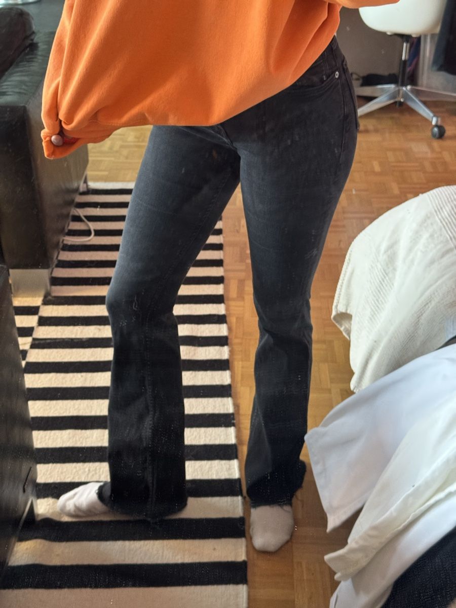 Mango Jeans: Black Flare Jeans Mango Denim Distressed, goth – Neu (gemäss Beschreibung) aus Zürich von forestF4iry 1