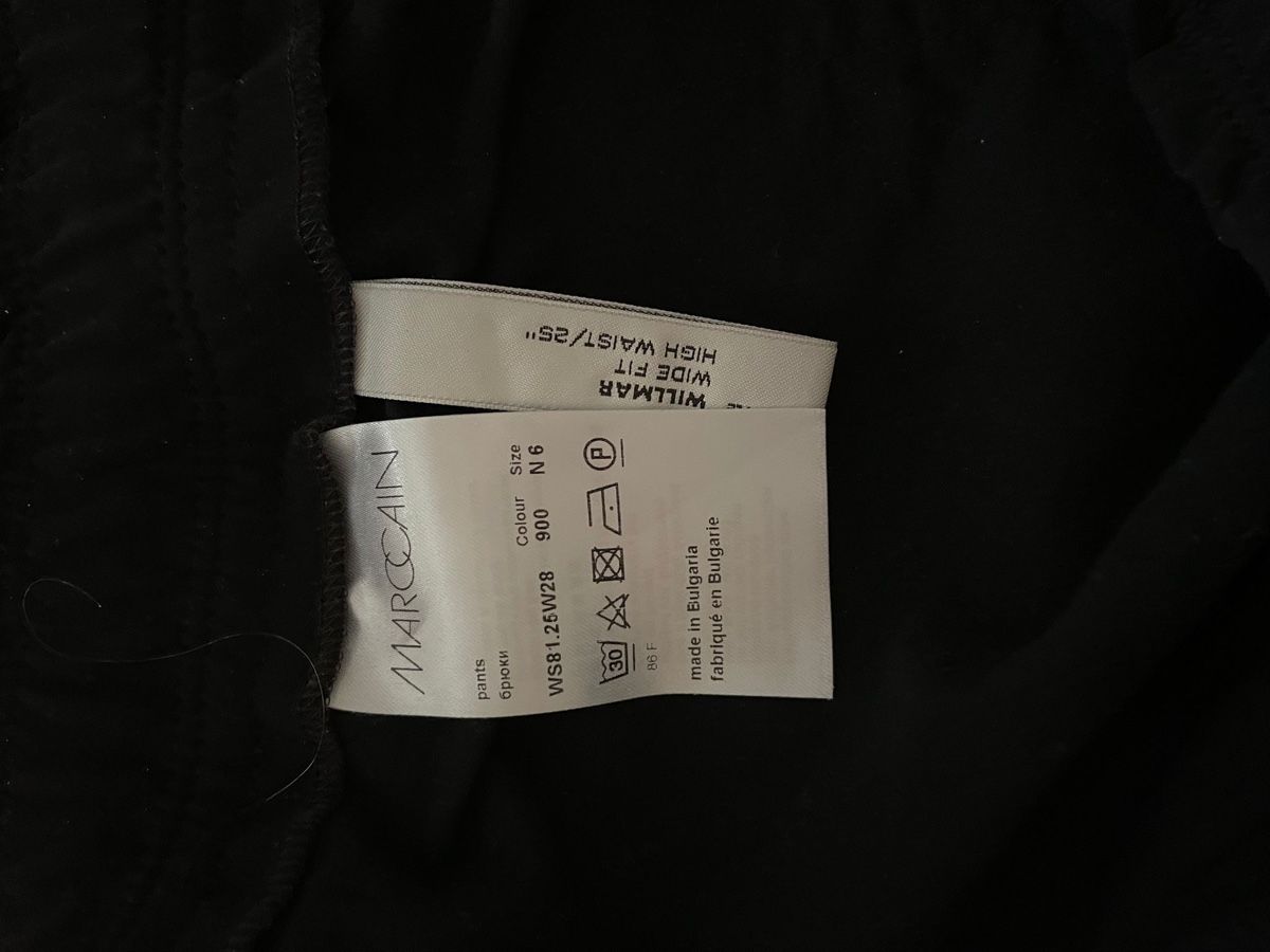 Marc Cain Pantaloni: Marc Cain Stoffhose schwarz Grösse 44 – Usato da Sissach venduto da Monkbay 4