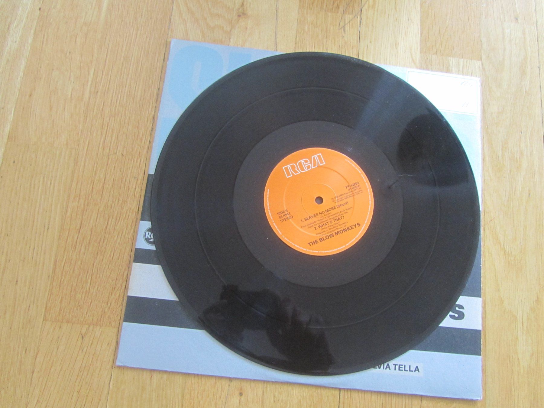Vinyles: Blow Monkeys - Slaves No More – D'occasion à Seengen par mikelele 3