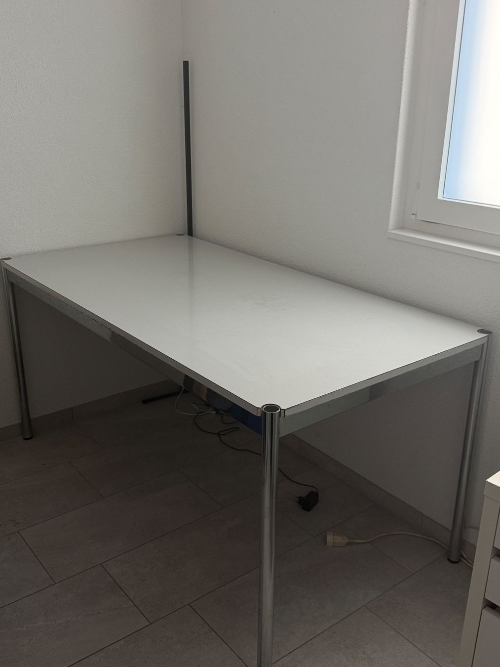 USM Scrivanie: USM Schreibtisch – Usato da Gempenach venduto da ako_68zr