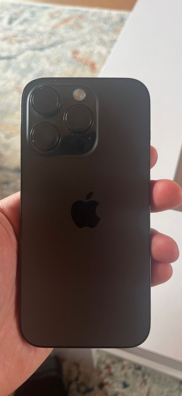 Apple Telefoni cellulari / Smartphones: iPhone 14 Pro 256GB ab 1.- – Usato da Zürich venduto da Yoni_to 1