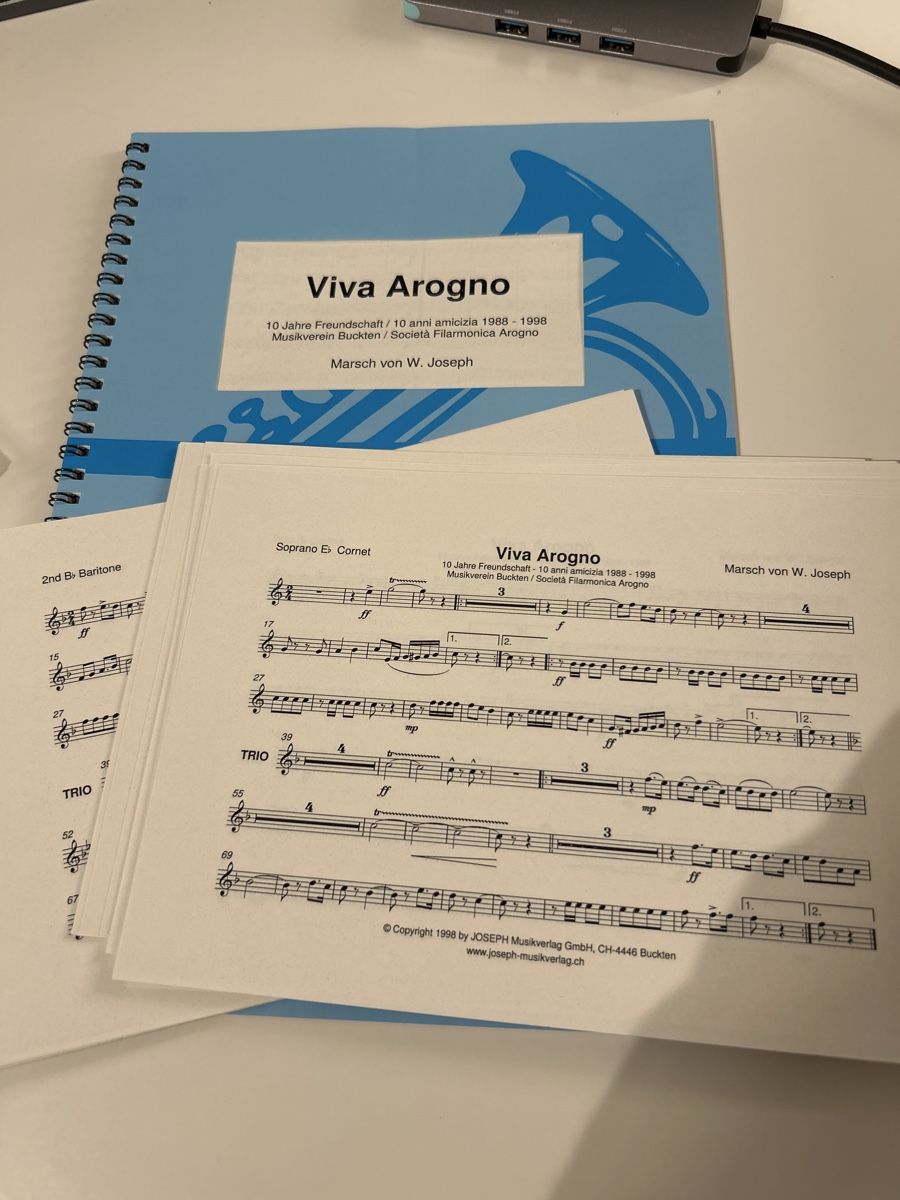 Banconote: Brass Band Noten: Viva Arogno – Nuovo (secondo la descrizione) da Galgenen venduto da Red27