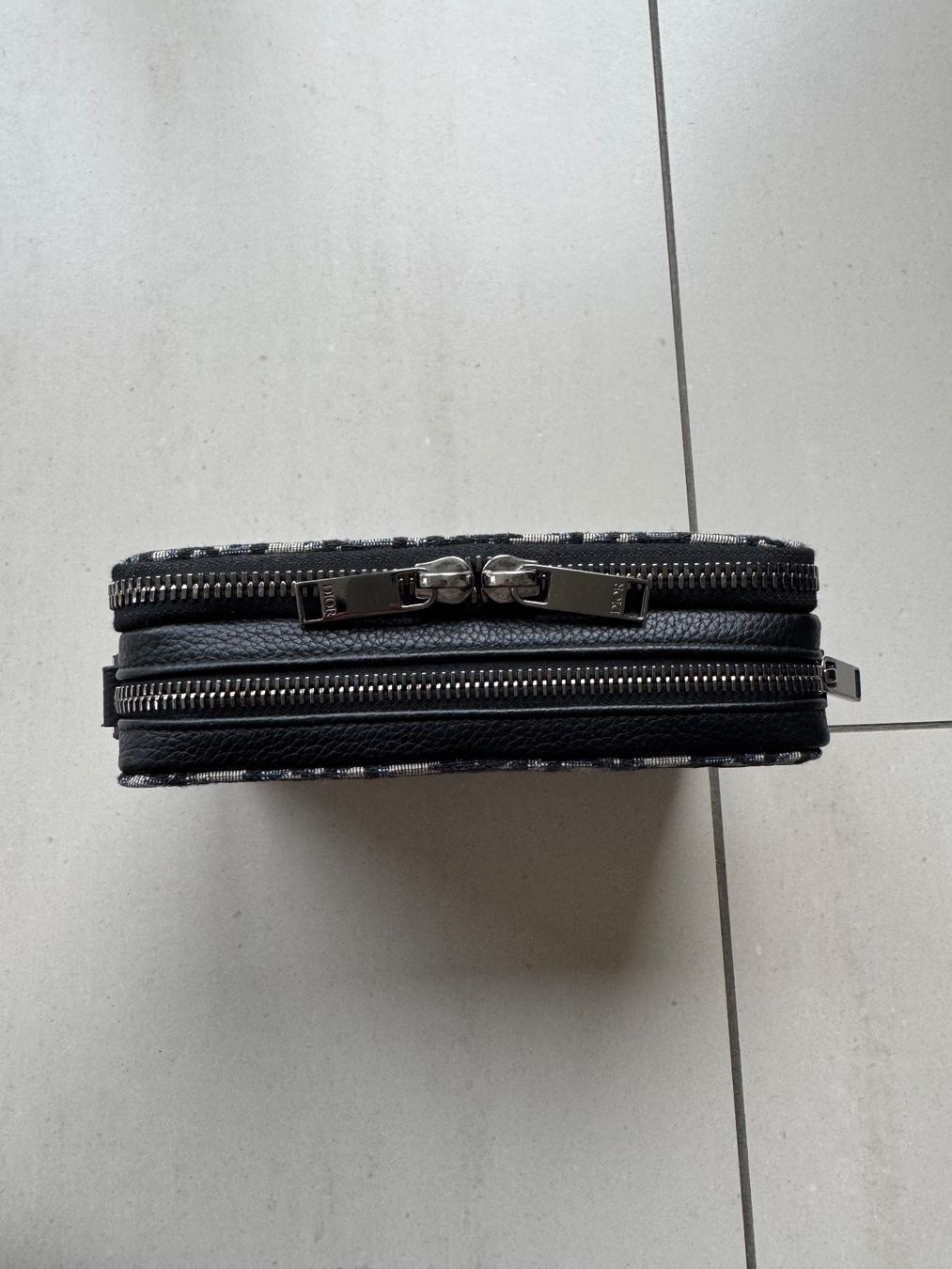 Dior Borse: Dior Pouch with Strap in Dior Oblique Jacquard – Usato da Dübendorf venduto da cendre 5