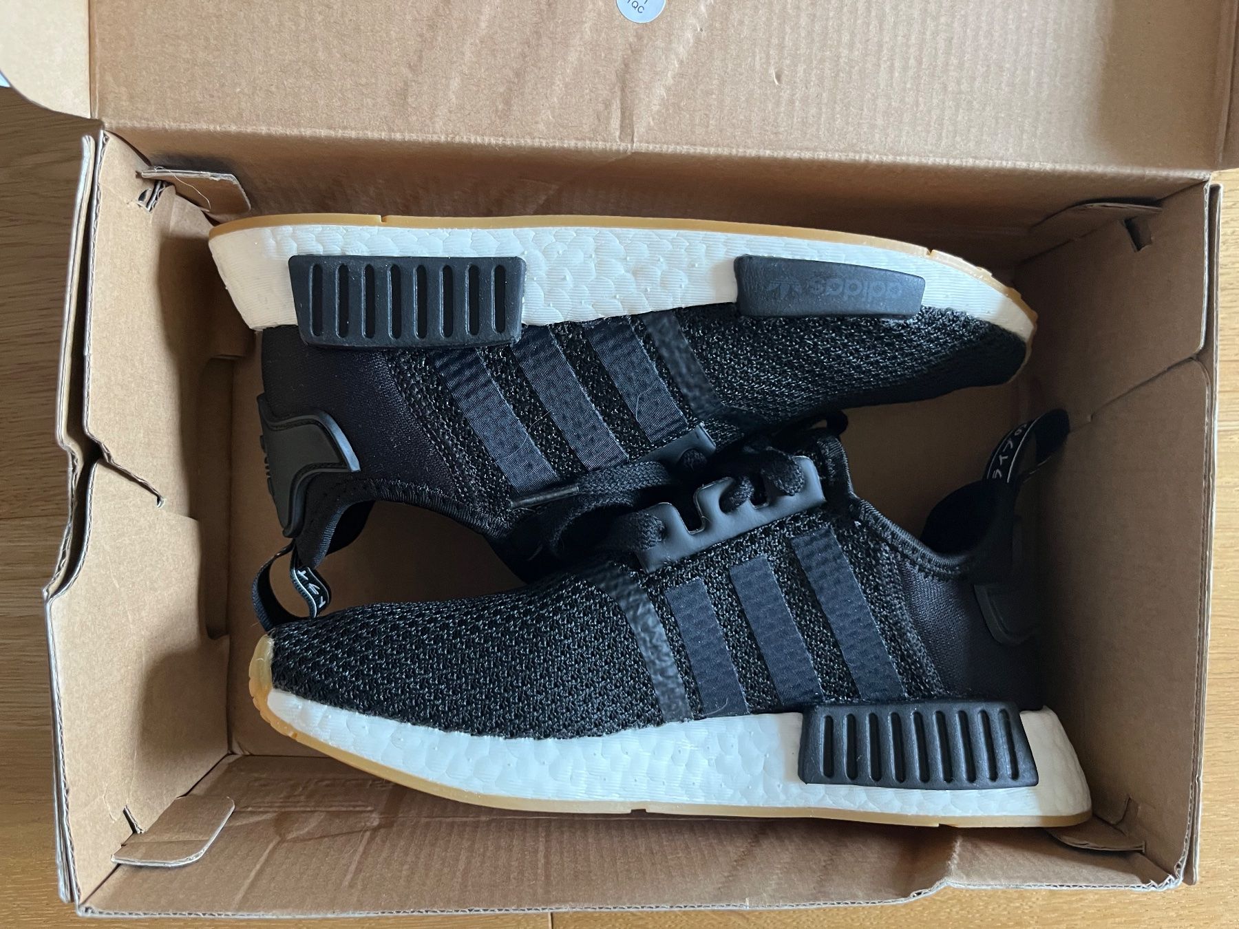 Adidas Scarpe da uomo: adidas NMD R1 - Grösse 37 - NEU !!! – Nuovo (secondo la descrizione) da Zug venduto da JeKo00 2