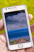 Samsung Galaxy S2: Bumper hell-blau