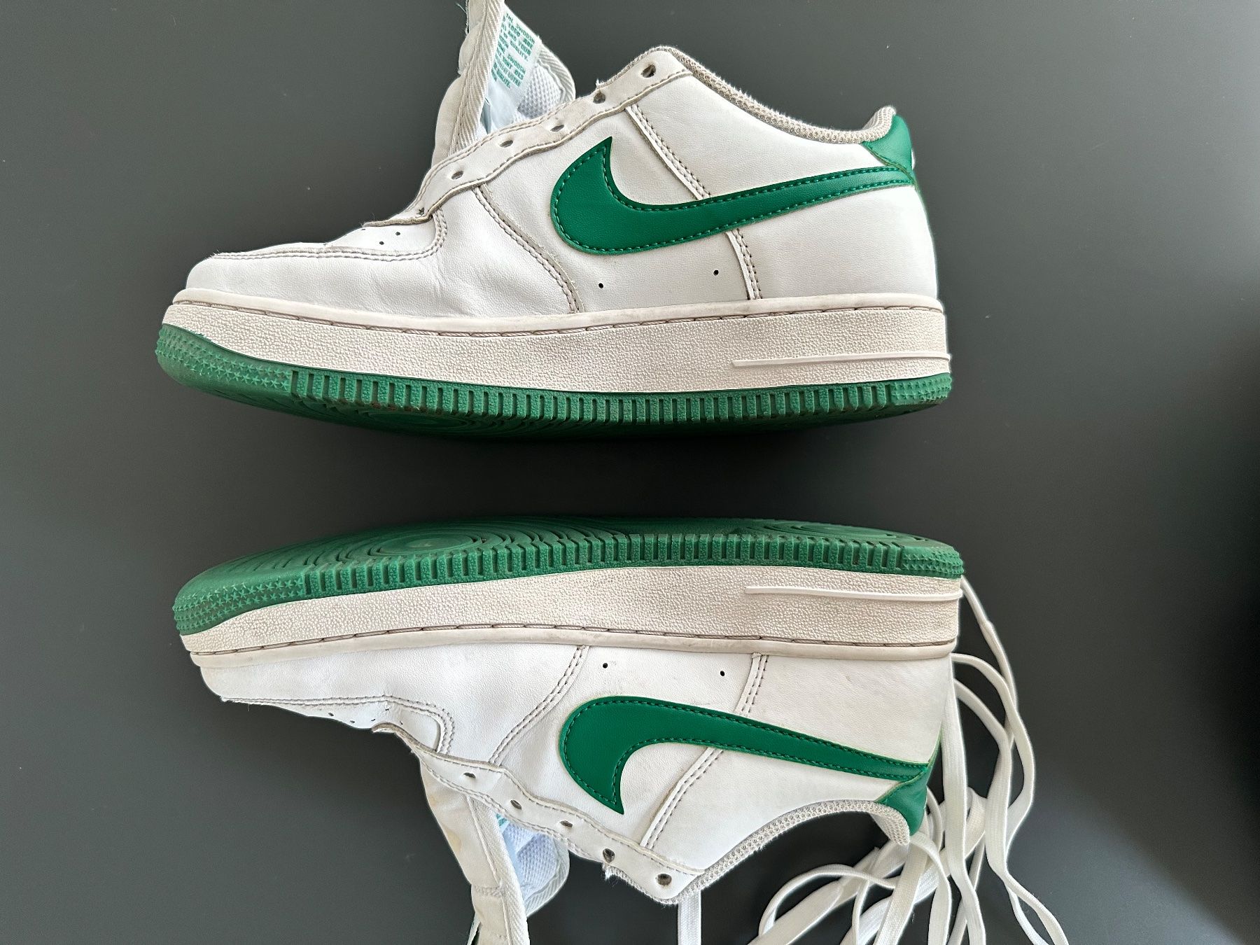 Nike Chaussures hommes: Nike Air Force 1 Grösse 37.5 – D'occasion à Baden par Verve2 1