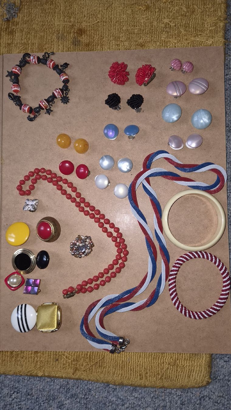 Sonstiger Schmuck: Vintage  Schmuck  – Gebraucht aus Kölliken von MissesBossTop1
