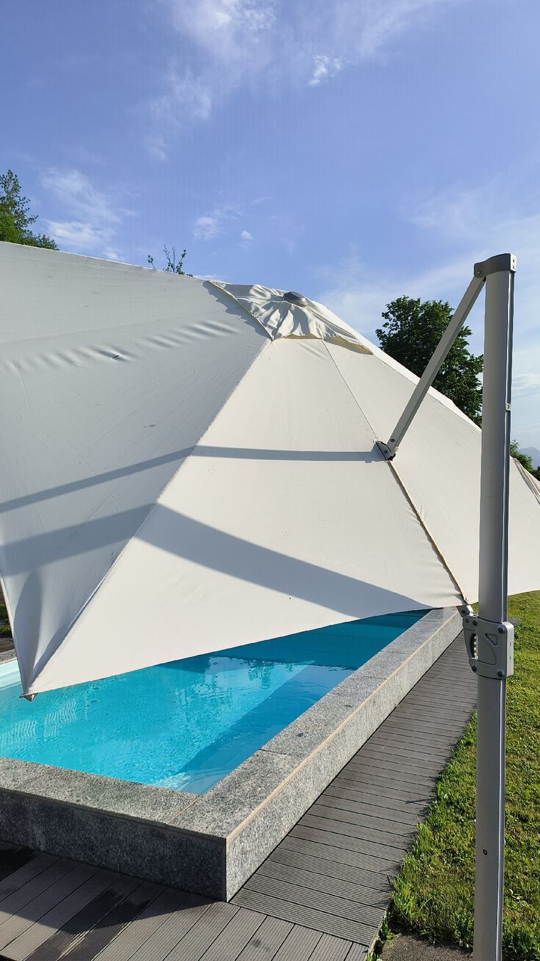 Glatz Ombrelloni: Ampelschirm Sunflex von Glatz – Usato da Dierikon venduto da Aateam 6