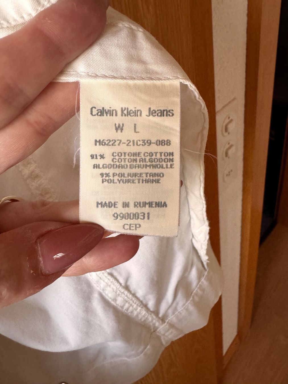 Jacken: Dünne Calvin Klein Jeans-Jacke Gr.L – Gebraucht aus Grosswangen von second_hand_dress 6