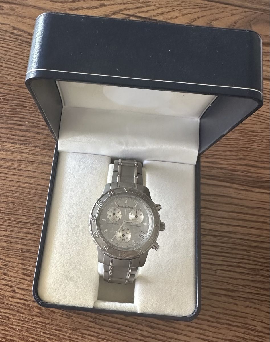 Bracciali & Braccialetti: Mercedes Swiss Made Uhr – Nuovo (secondo la descrizione) da Liestal venduto da Tschopp77