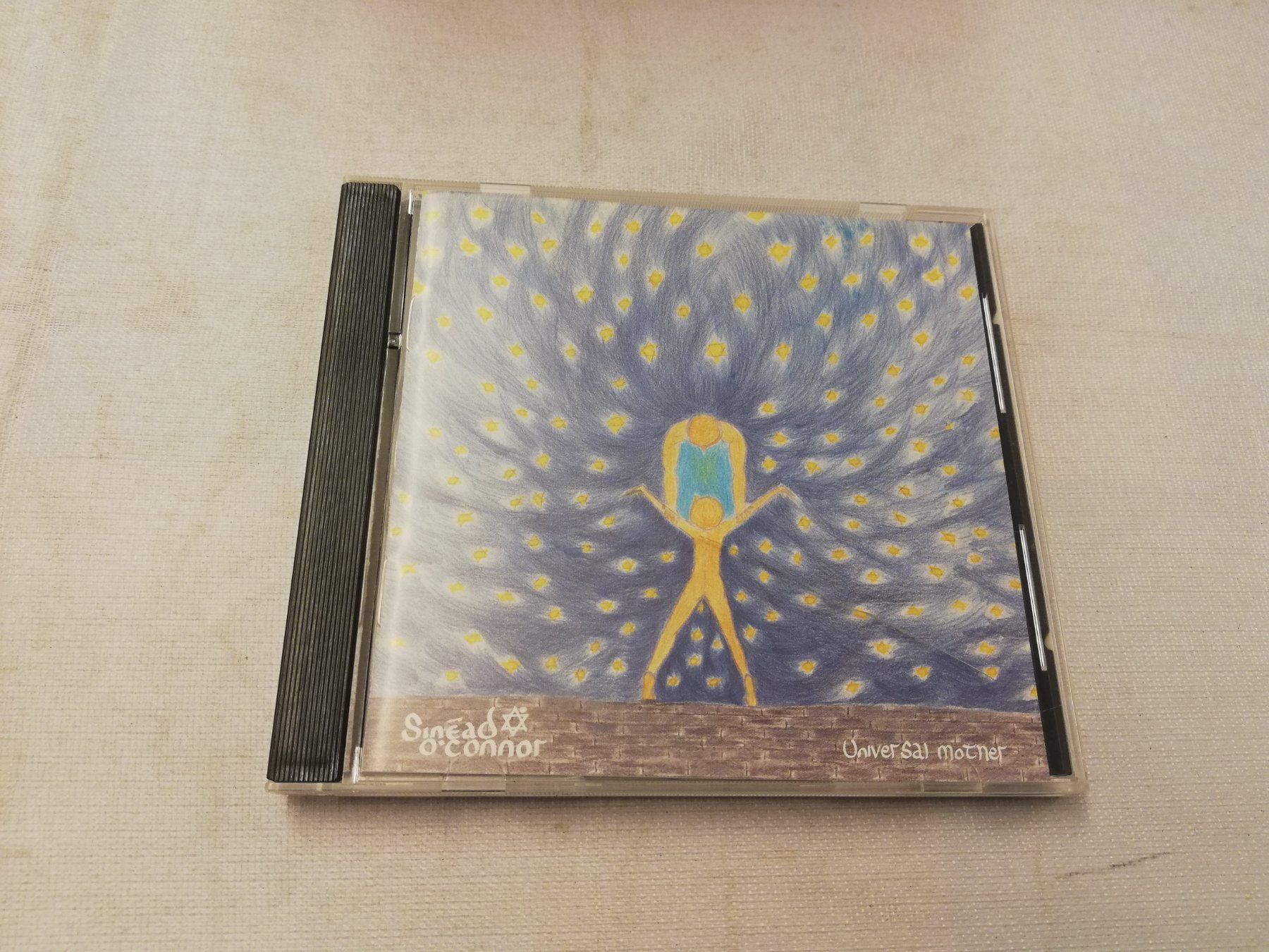 CD: SINÈAD O'CONNOR - UNIVERSAL MOTHER – Usato da Bern venduto da Vinylsound.ch