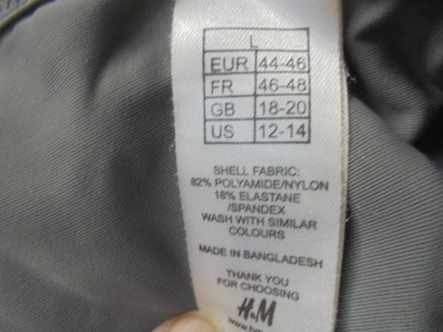 H&M Top: Top grau Gr. 44-46 H&M – Nuovo (secondo la descrizione) da Hinwil venduto da Glasperlen 3