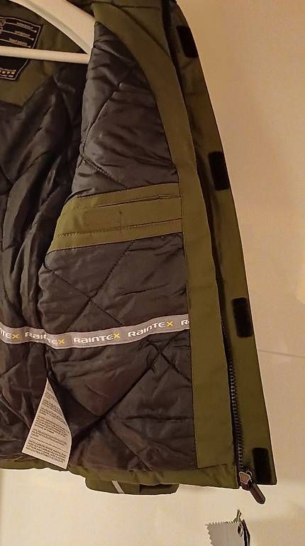 C&A Giacche: Winterjacke Gr.134 Neu! – Nuovo e nell'imballaggio originale da Oberrieden venduto da Raja011 5
