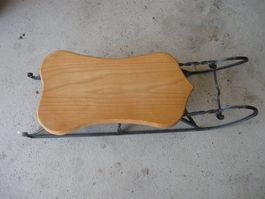 Handgemachter Schlitten