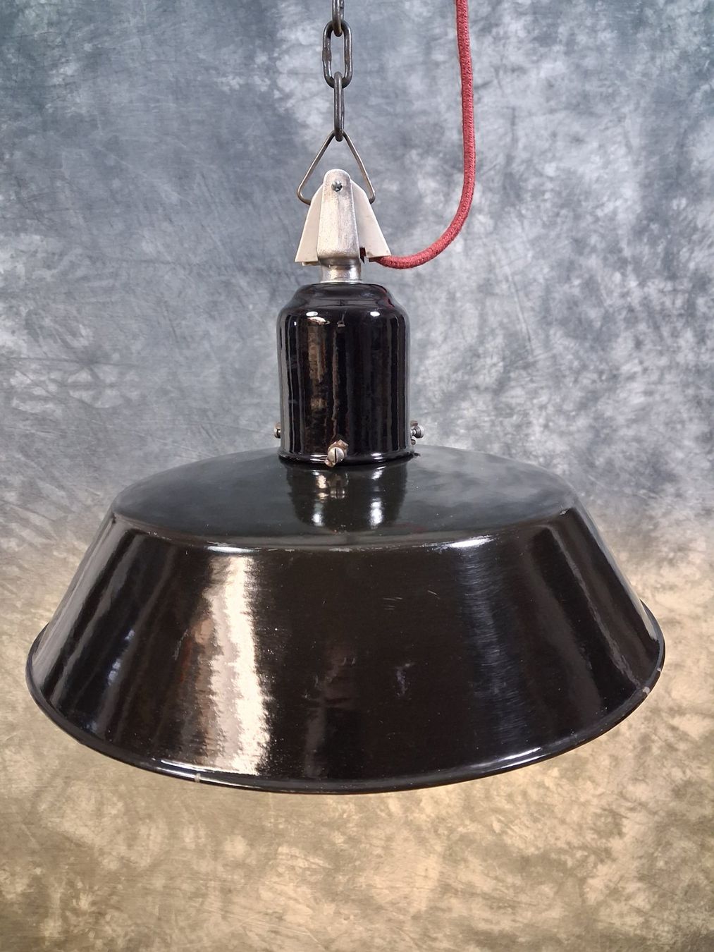Lampade: Restaurierte alte Emaille Industrie Lampe – Usato da Winterthur venduto da lampenretter 2