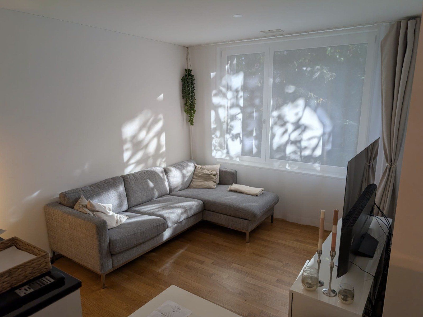 Sofas: Ecksofa grau mit Recamiere – D'occasion à Zürich par bkey7