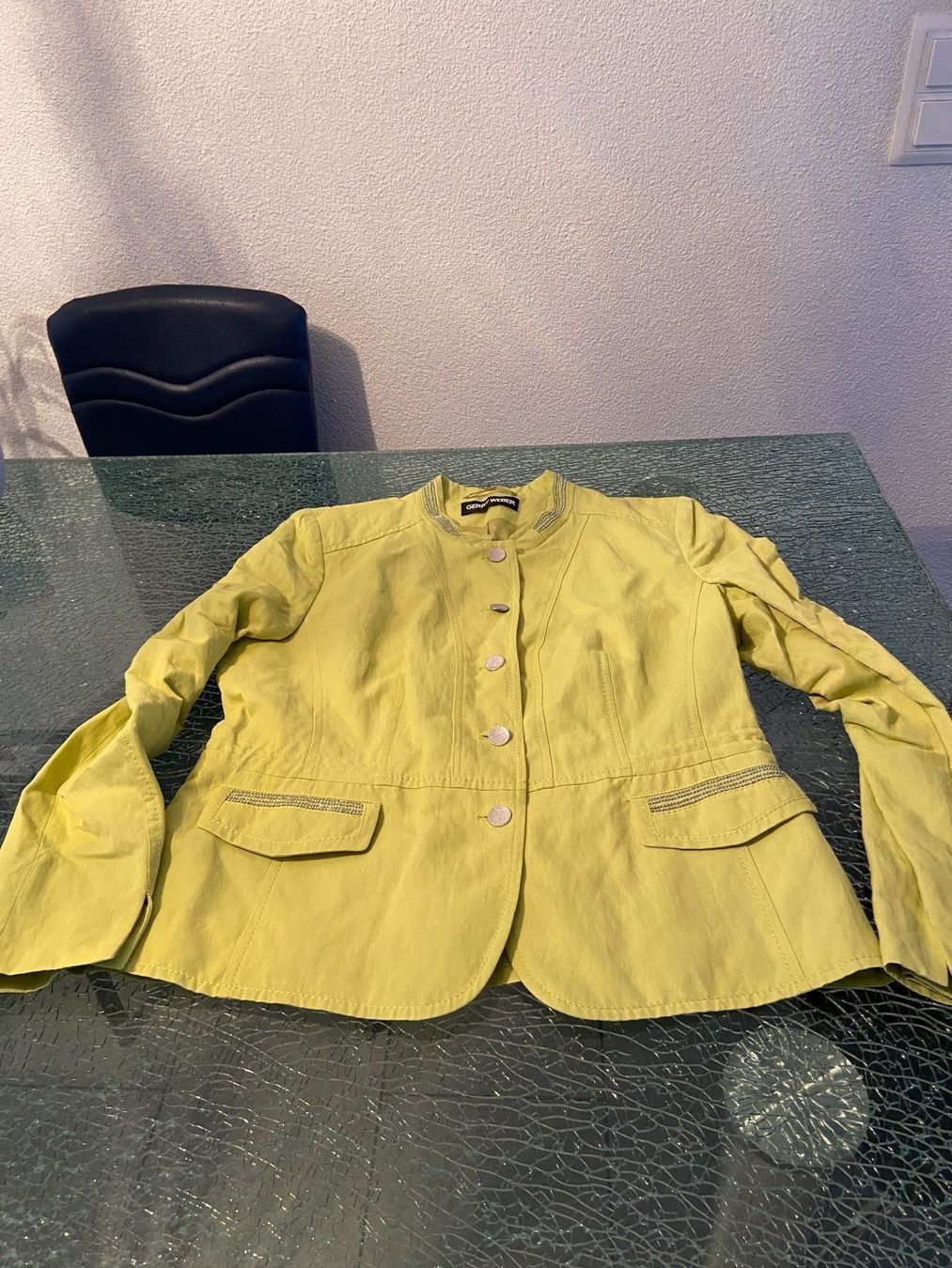 Gerry Weber Jacken: Neue hellgrüne Gerry Weber Jacke Gr.40 – Gebraucht aus Oftringen von andrax