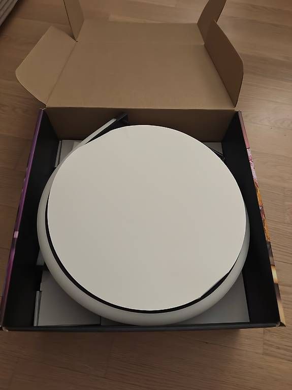 Lampen: Philips Hue Play Gradient Lightstrip – Gebraucht aus Zürich von dan_xsg9 1