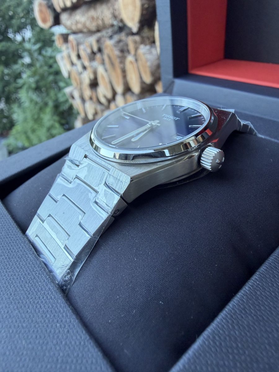 Tissot Uhren: Tissot PRX 35mm Blau – Neu und originalverpackt aus Monthey von Vladlen3520 2