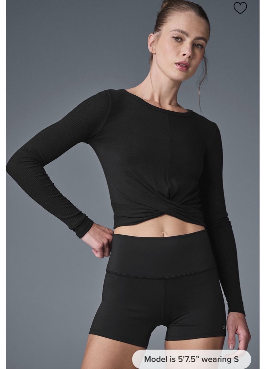 Alo Yoga Tops: Alo Yoga cover top – Gebraucht aus Zürich von ajoaxyz