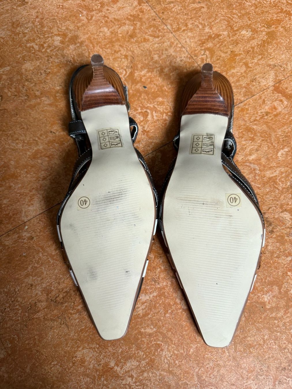 Chaussures femmes: Schuhe – D'occasion à Flawil par Stella_3 1