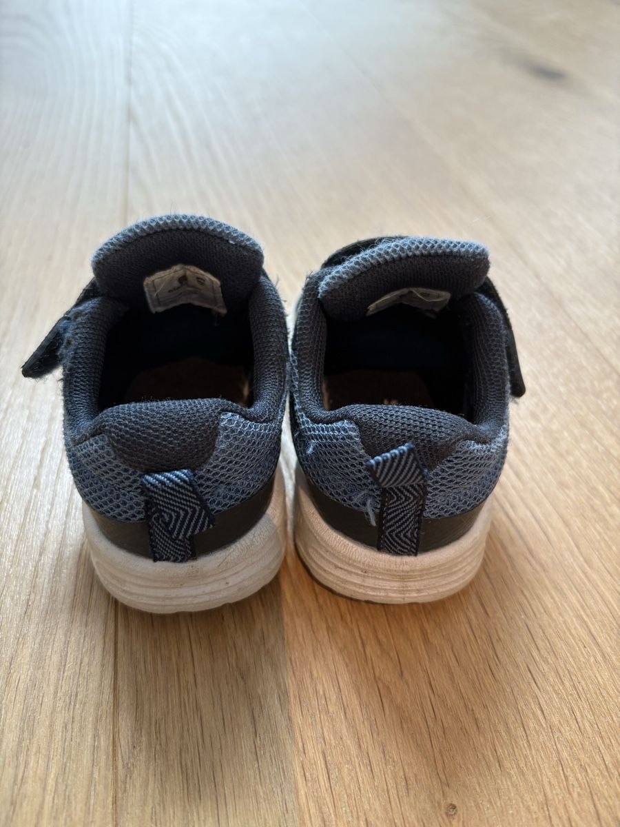 Elefanten Scarpe per ragazzi: Elefanten Sneaker Lauflerner Grösse 21 – Usato da Gebenstorf venduto da Sandra01031 3