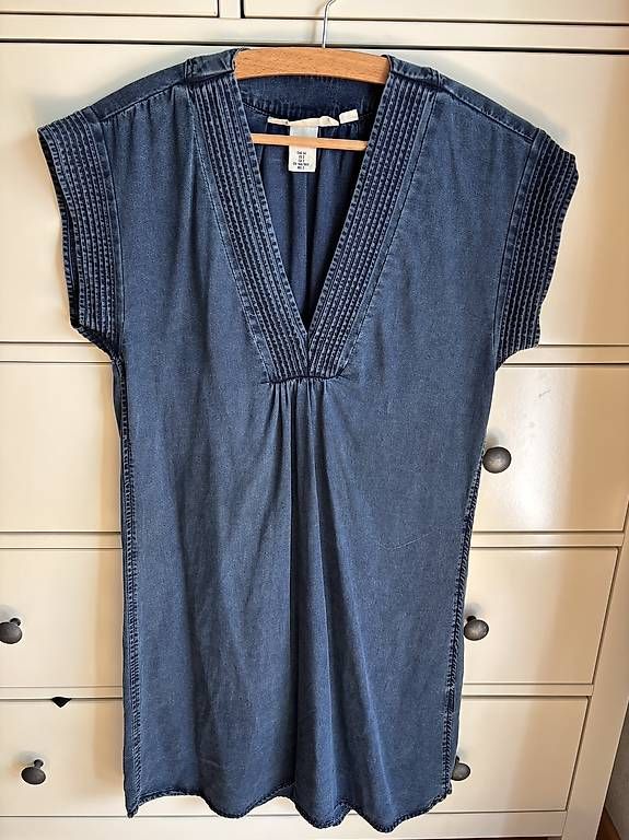 Vestiti: Kleid H&M LOGG Gr. 34 – Usato da Bern venduto da Mars064