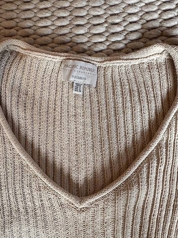 Pull&Bear Pullover & Sweatshirts: Pullover – Gebraucht aus Ebmatingen von F.Bullet 1