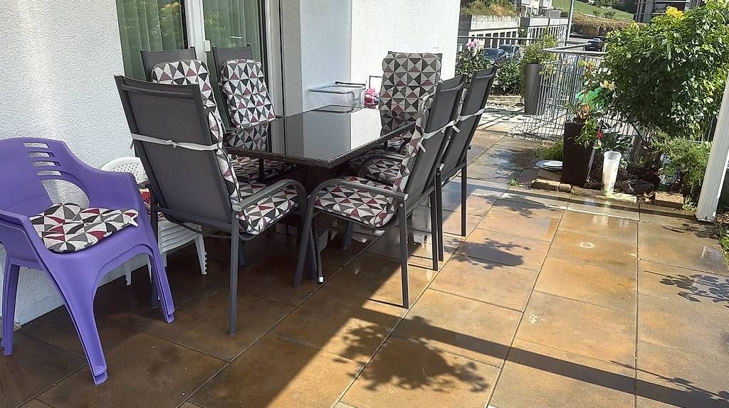 Tische: Garten Möbel mit Stühle  – Gebraucht aus Schaffhausen von ste_8j55 2