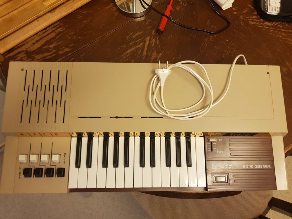 Bontempi 4 deals electric chord organ