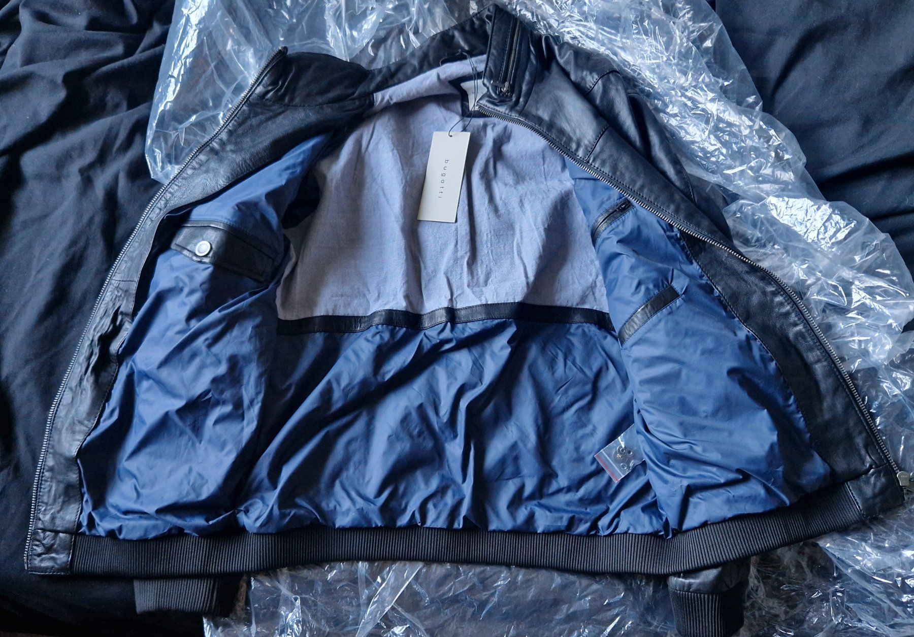 Bugatti Vestes: Bugatti Lederjacke – Neuf avec emballage d'origine à Au ZH par Raph__02 2