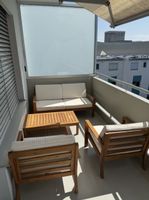 Lounge Set mit Tisch 