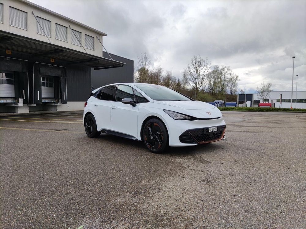 Cupra Born E-Boost 231PS in sehr gepflegtem Zustand