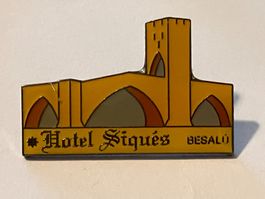 1 Pin Hotel Siques Besalu