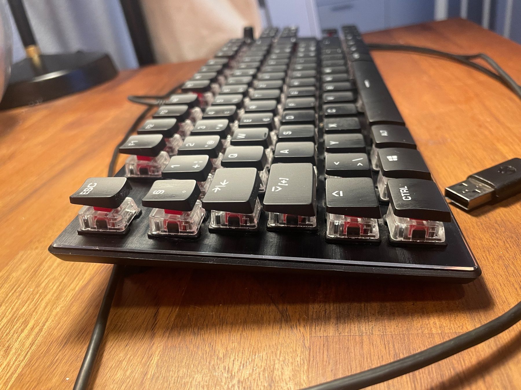 Roccat Tastiere: ROCCAT Vulcan TKL Tastatur – Usato da Melchnau venduto da Fam.Meyer 3
