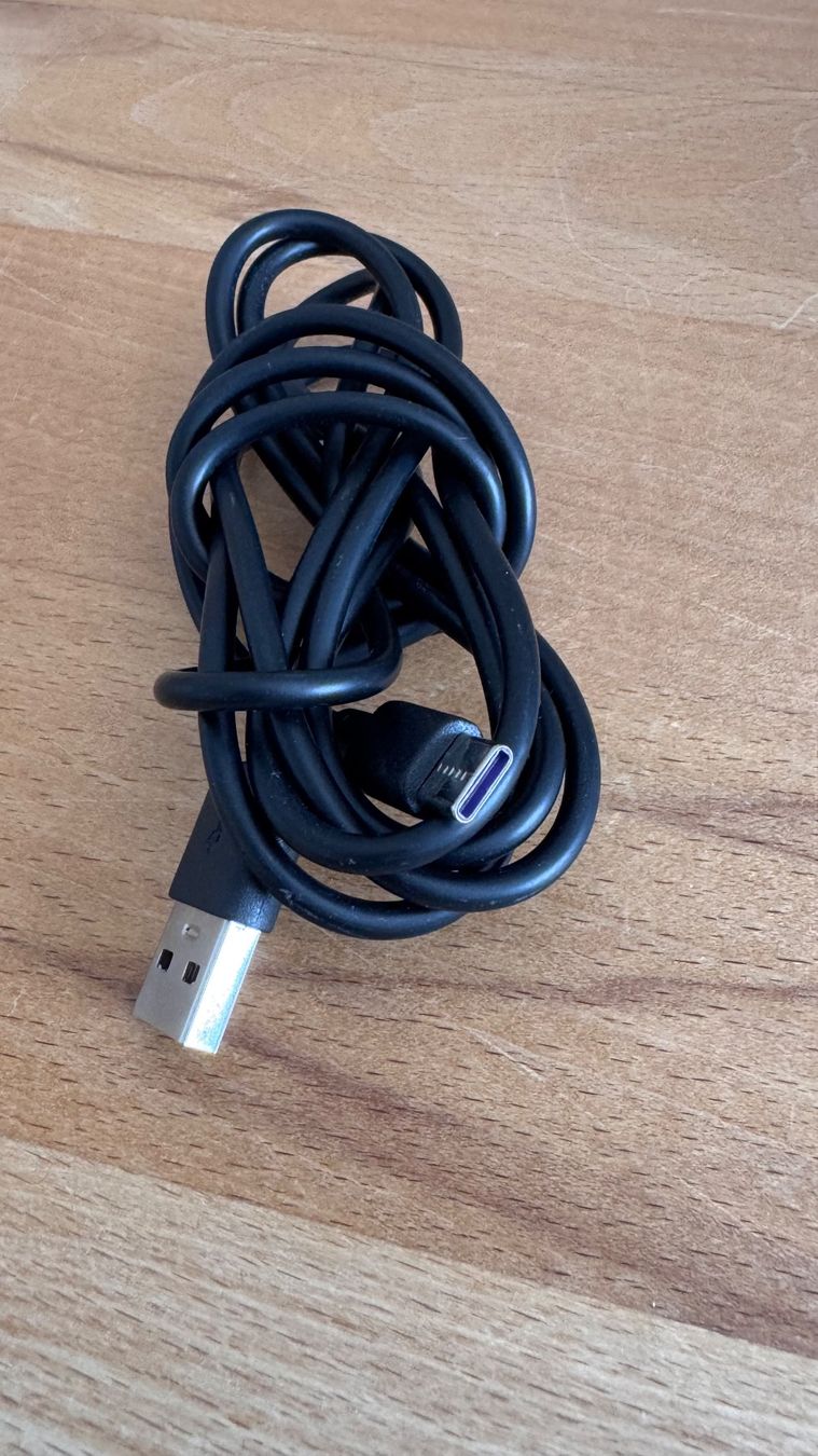 Kabel: USB-A auf USB-C Kabel, 150cm – Gebraucht aus Luzern von serchon 2