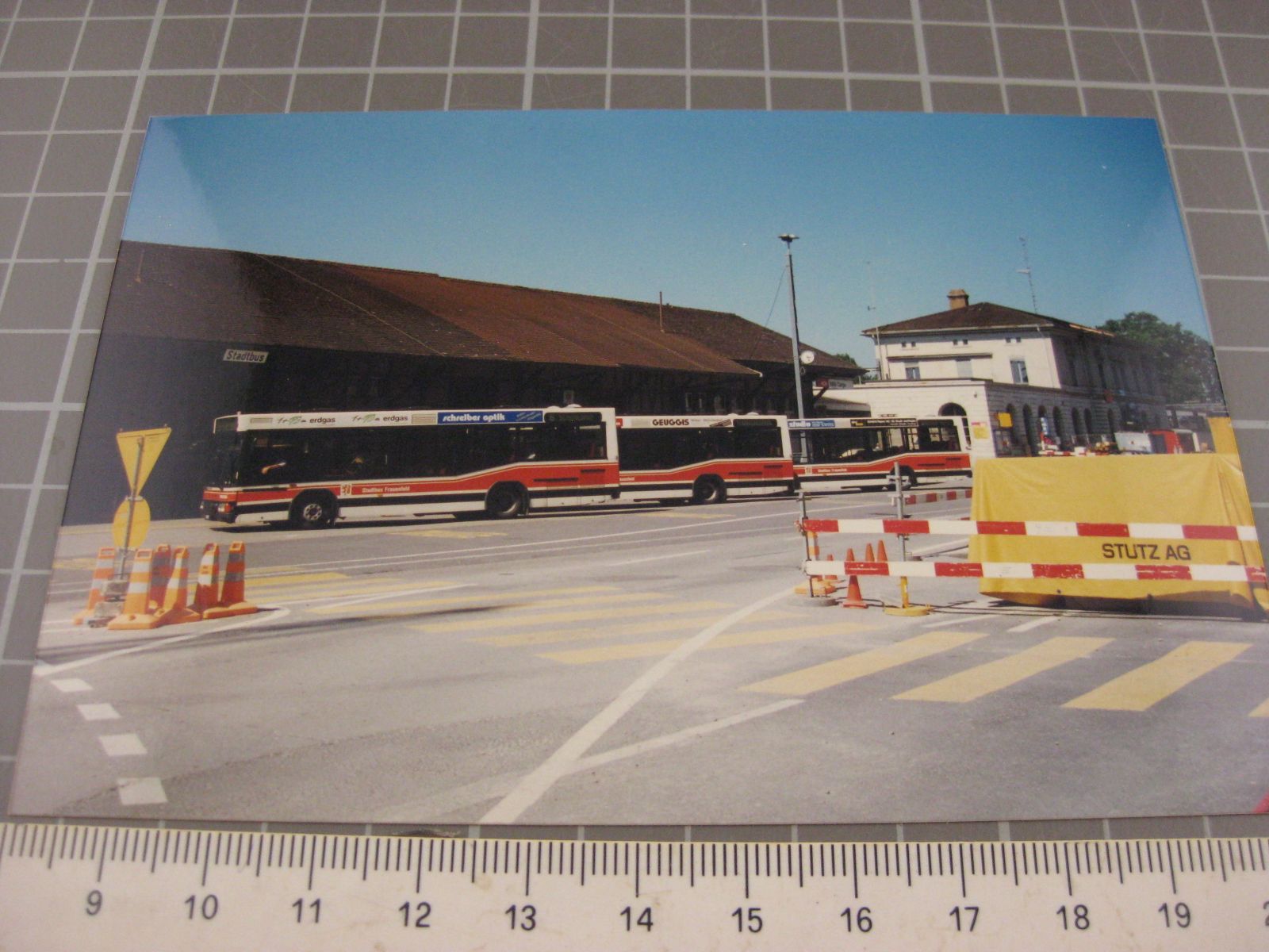 Cartoline postali: Frauenfeld mit Bus – Usato da Malters venduto da Marosko