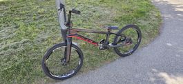 BMX race ice raptor taille pro 