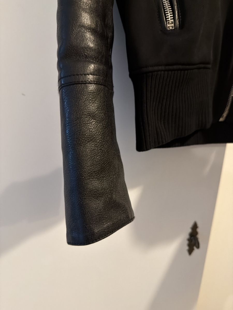 Givenchy Giacche: Giacca Givenchy con cappuccio e maniche in pelle, nera – Usato da Lugano venduto da can_xdd8 2