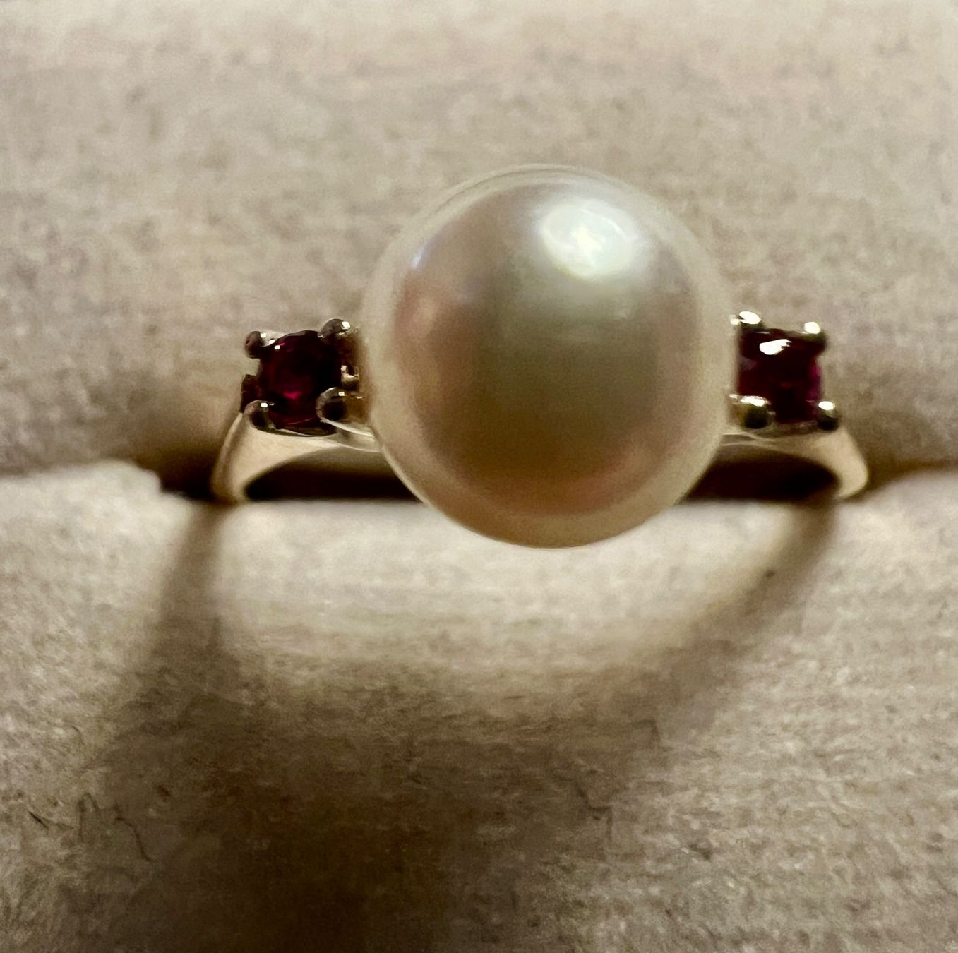 Ringe: Gold-Ring 14K mit Perle und Rubinen – Gebraucht aus Chur von Penting1935 5