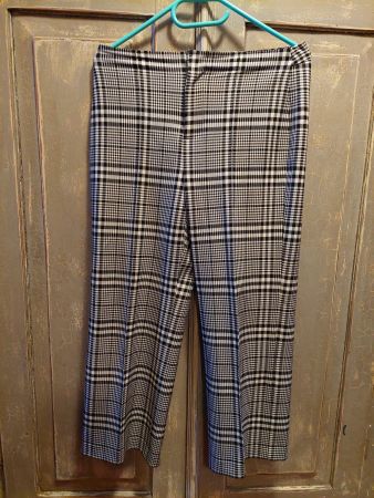 Zara Woman . Karo Hose 38
