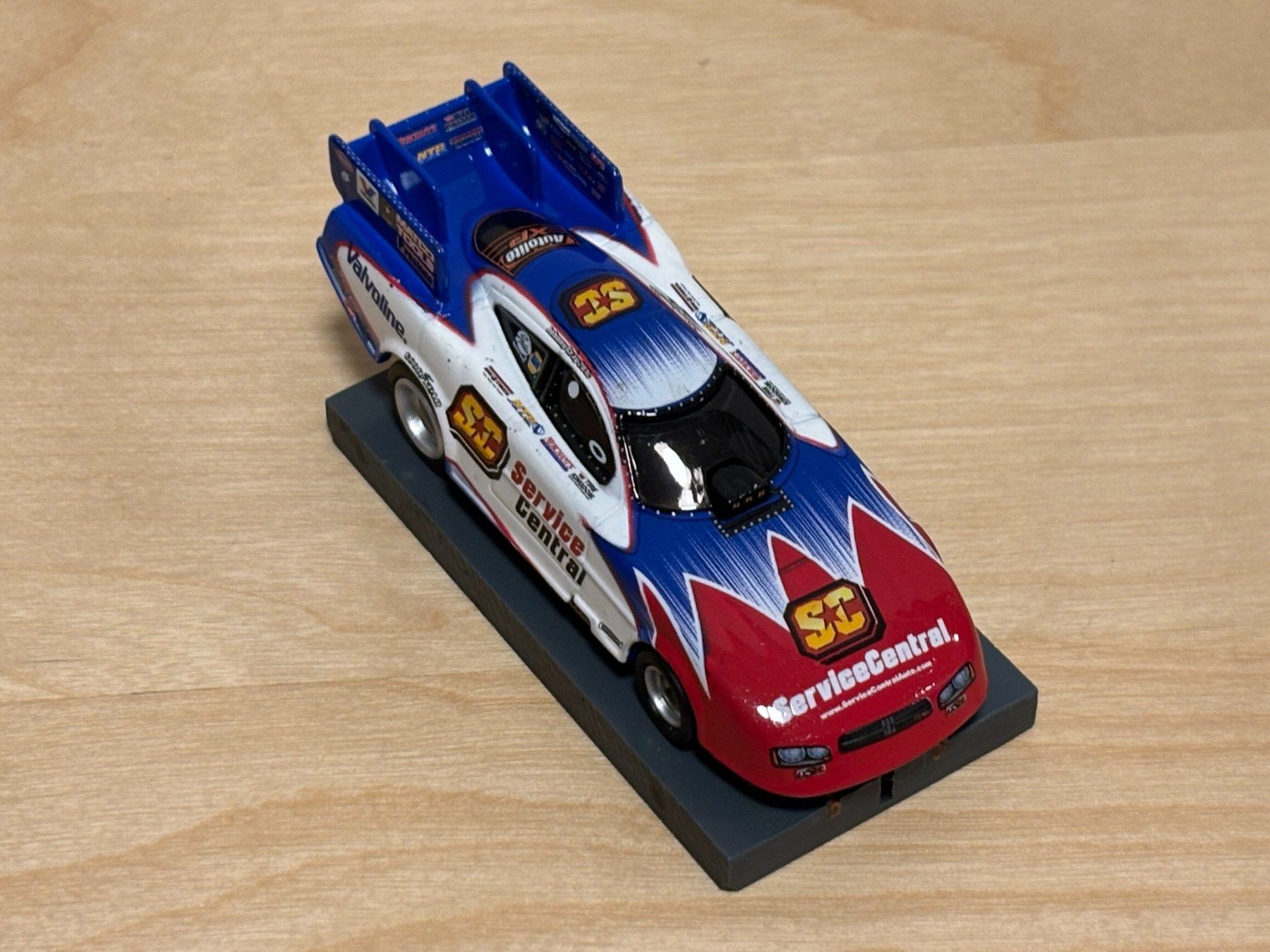 Circuits: Auto World 4Gear NHRA Funny Car "Service Central" – Neuf (Voir description) à Bülach par h0slotch 6