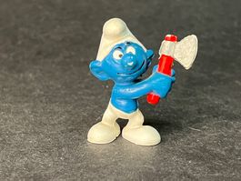 Schlumpf mit Beil Axt Bully